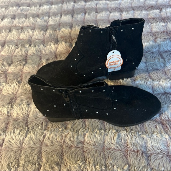 Wonder Nation Black Boots for Girls - Picture 5 of 6